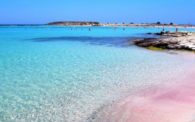 Ένα μικρό νησί που πας με τα.. πόδια!