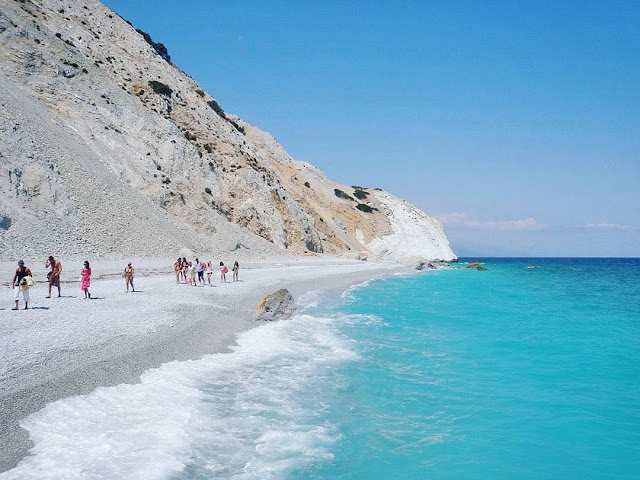  οι 10 καλύτερες παραλίες στην Ελλάδα