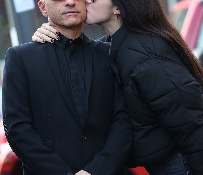  Παππούς ο Eros Ramazzotti;