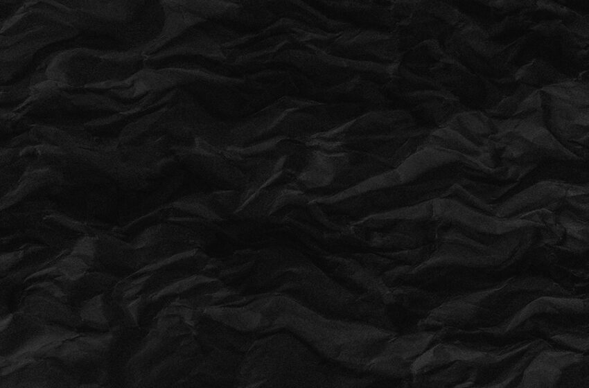  BLACK REUSS – METAMORPHOSIS REVIEW
