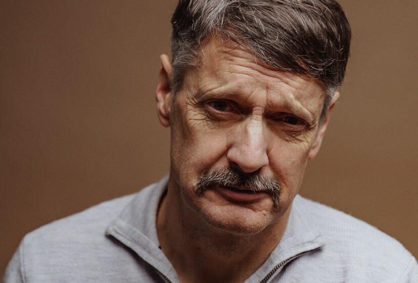  Joe Mullins: «Ι tend to judge my own work»